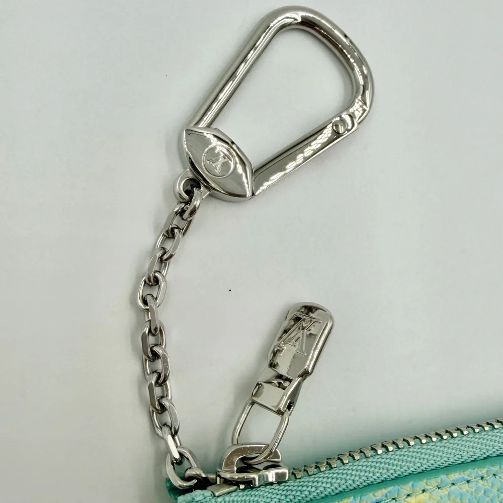 💥PRICE FIRM💥 Louis Vuitton Key Pouch NIB - Picture 6 of 13
